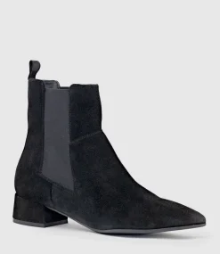Zebe35 Pointed Ankle Boot With Gusset In Black Suede