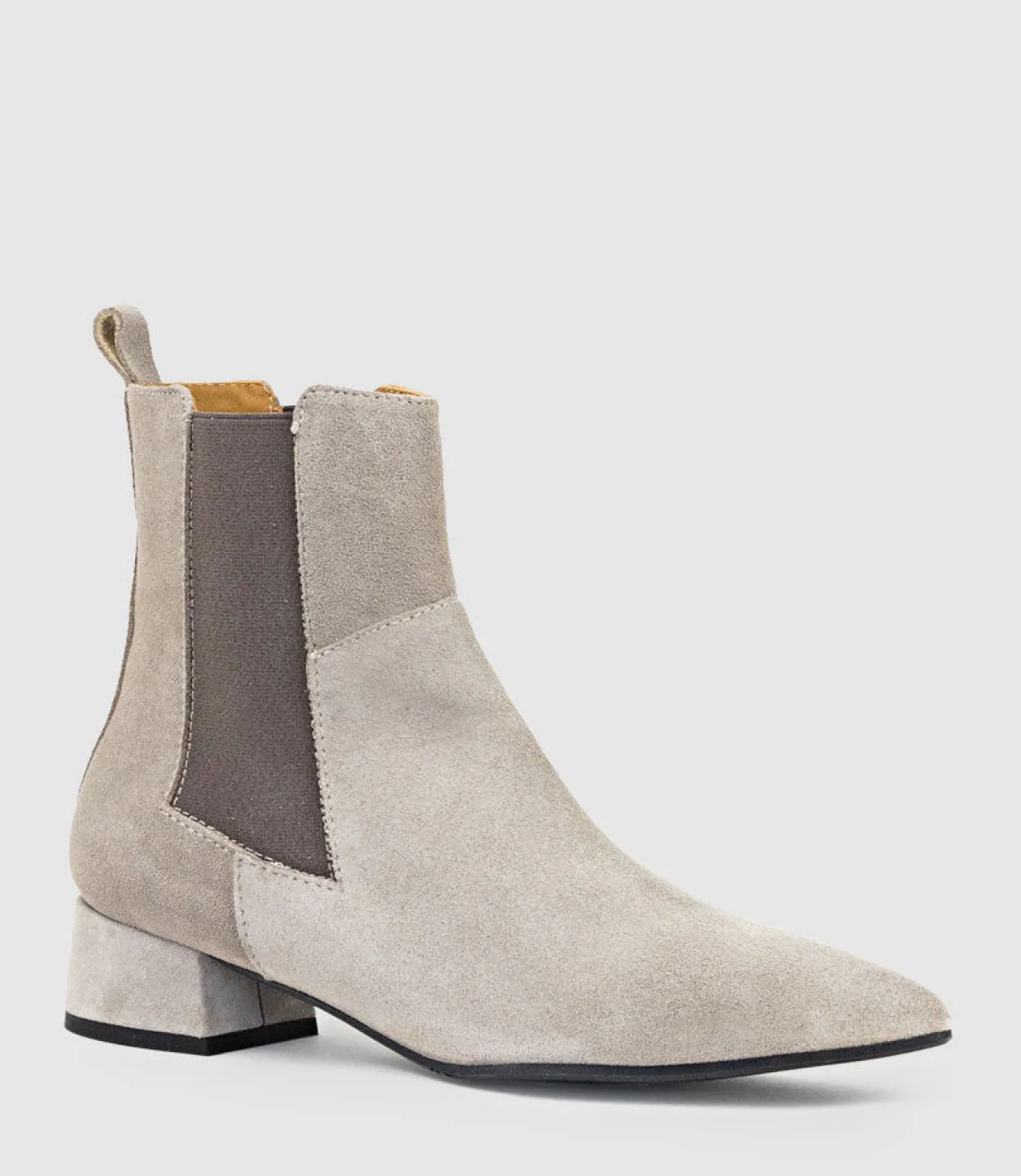 Zebe35 Pointed Ankle Boot With Gusset In Taupe Suede