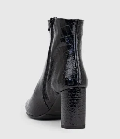 Zim70 Pointed Ankle Boot In Black Croc