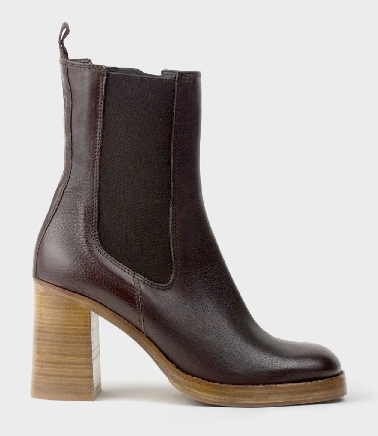 Zurra Block Heel Chukka Boot In Brown