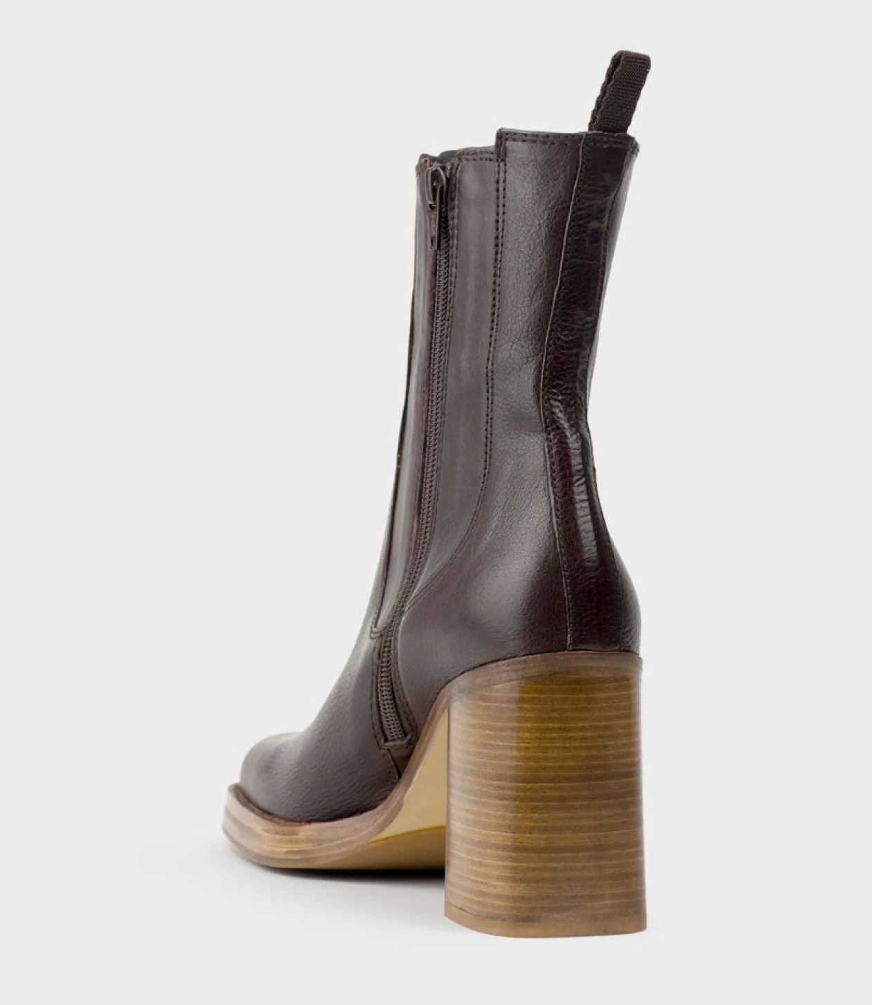 Zurra Block Heel Chukka Boot In Brown